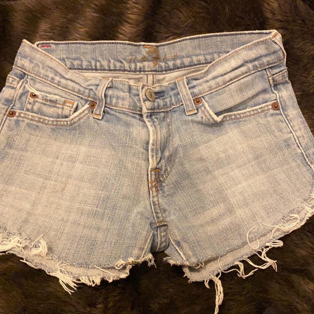 Denim shorts, size 25